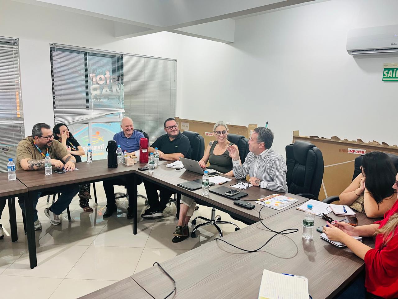 O grupo técnico foi montado especificamente para acelerar a tramitação de ações administrativas necessárias ao Programa.